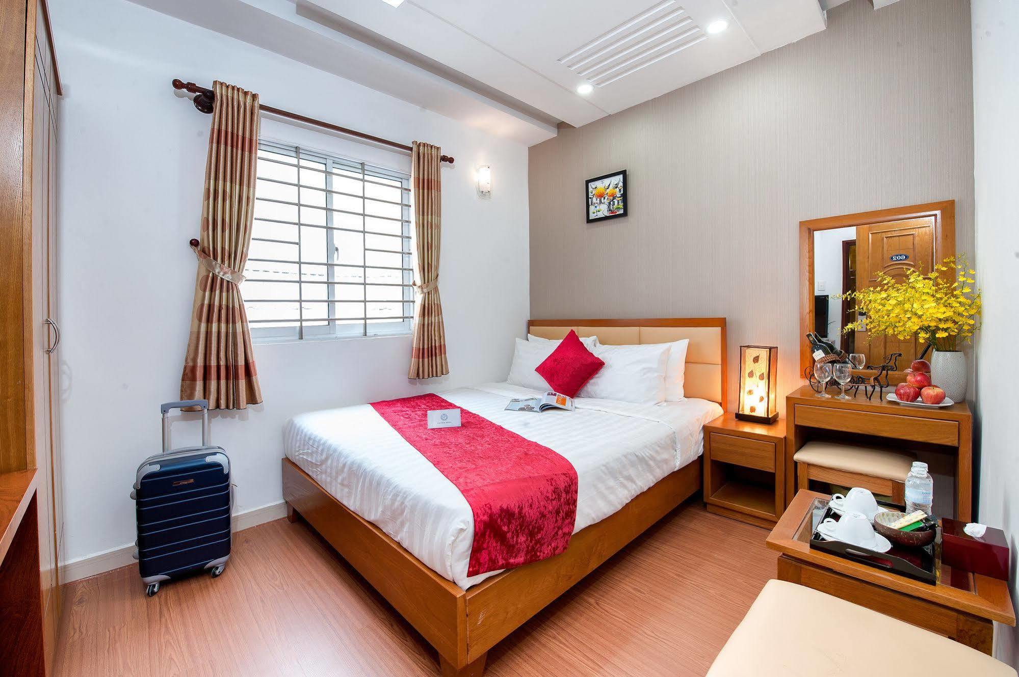 Vilion Boutique Hotel Ben Thanh Хошимин Экстерьер фото